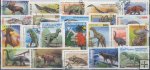 Známky tematické - 50 rôznych, praveké zvieratá - dinosaury