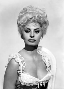Sophia Loren fotografia č.07 - Kliknutím na obrázok zatvorte -