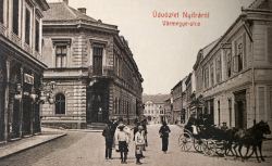 Fotografia Nitra, Farská ulica okolo roku 1910 - Kliknutím na obrázok zatvorte -