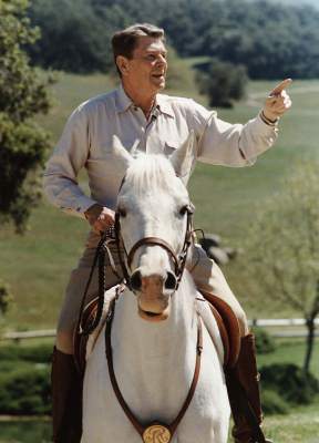 Ronald Reagan č.02 - Kliknutím na obrázok zatvorte -